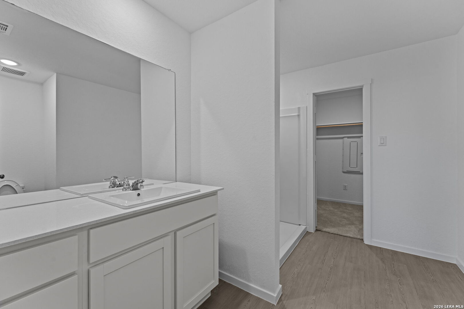 107 Ellendale Place