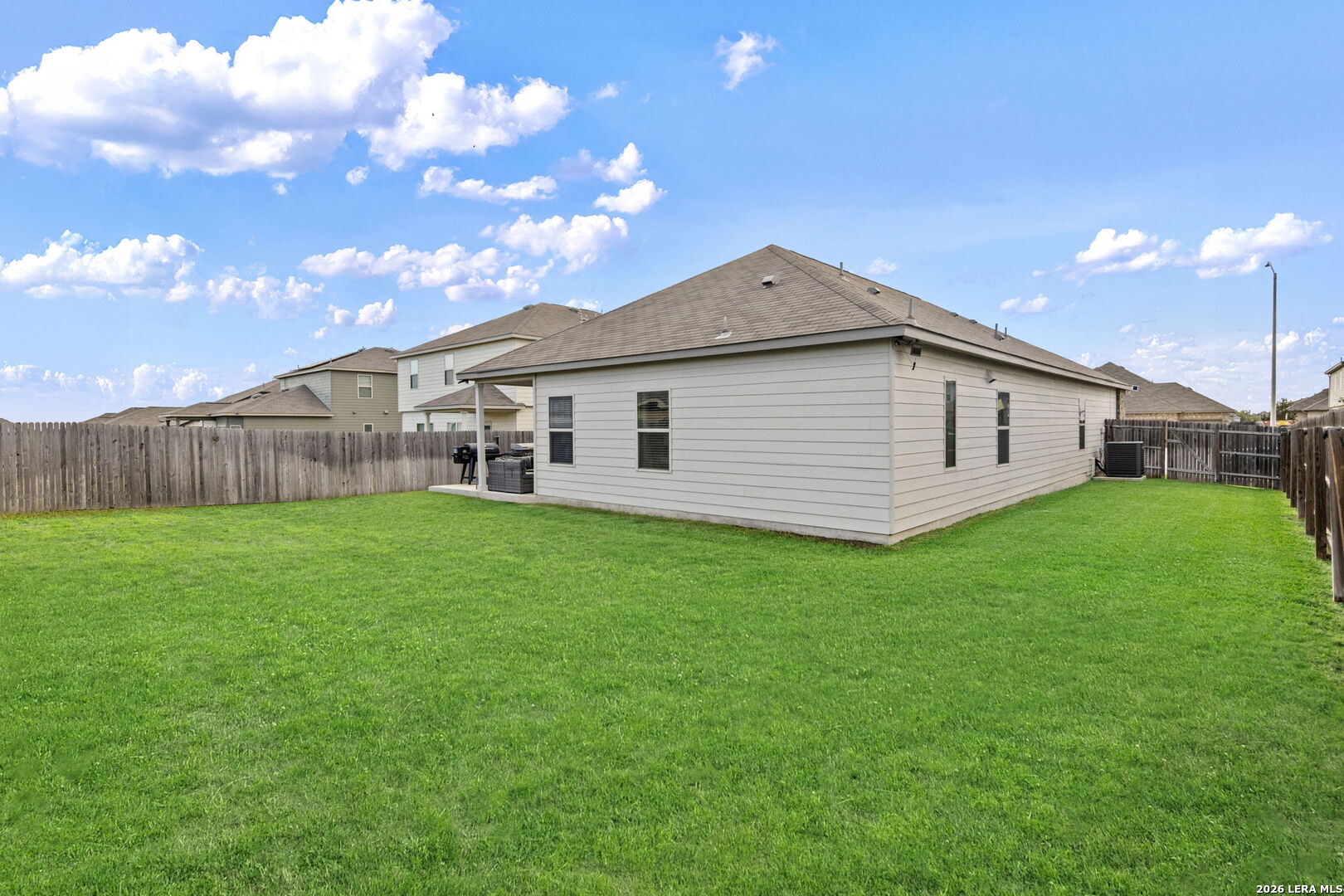 729 TUPELO TANK DR