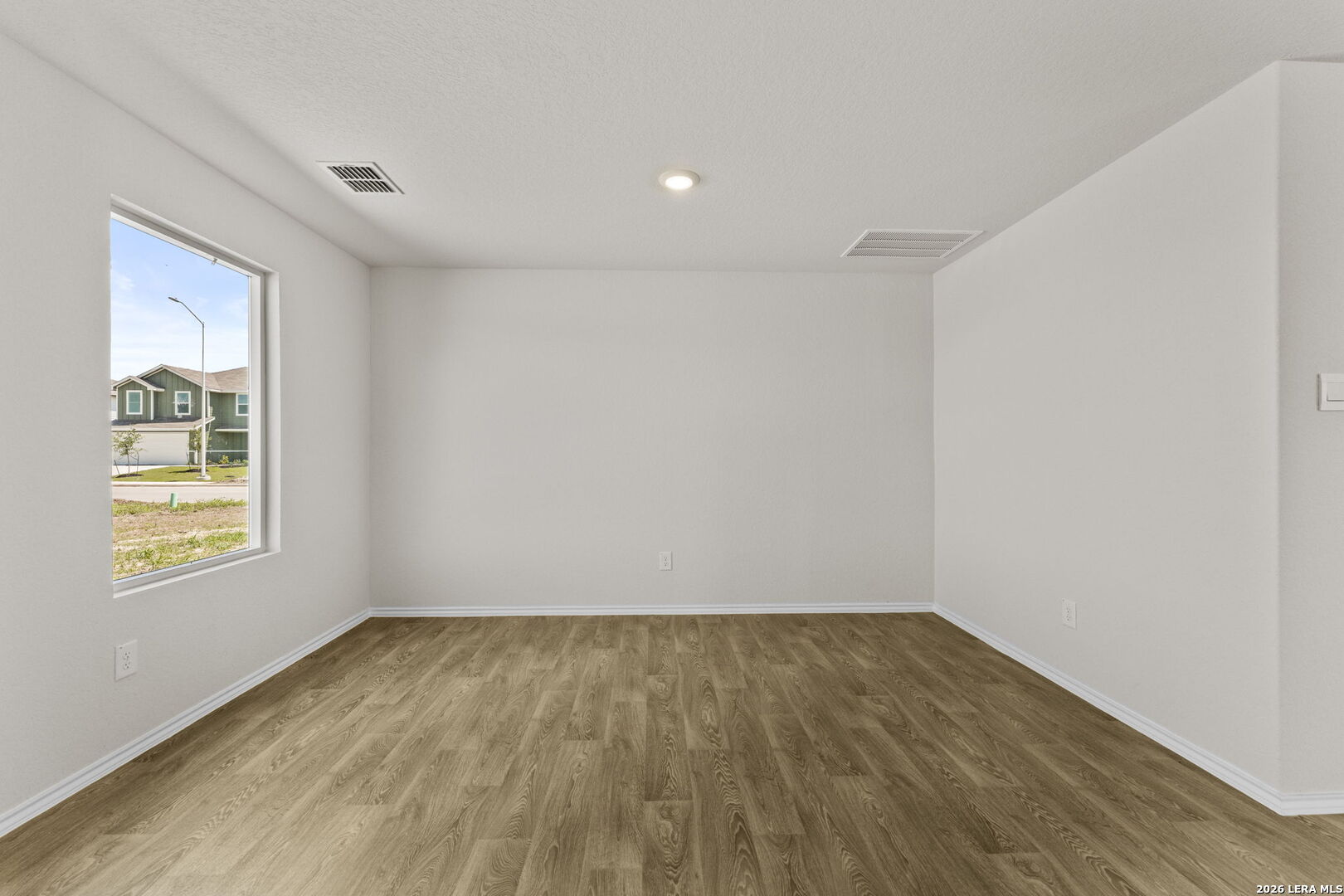 1034 Gladys Run