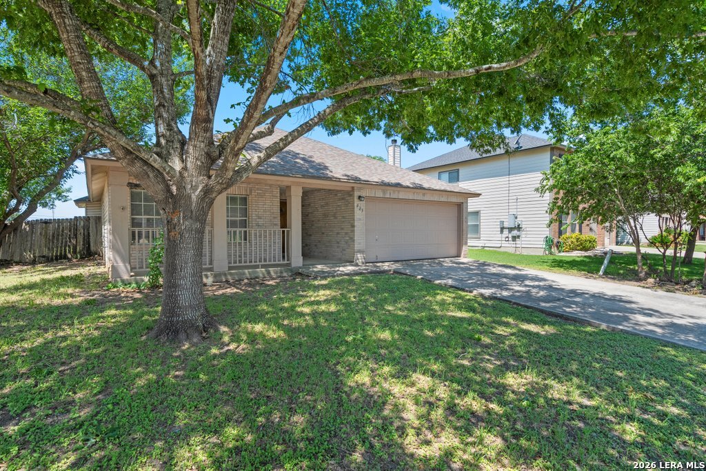 823 PINEHURST DR