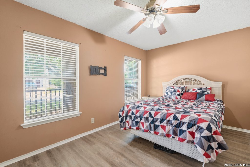 823 PINEHURST DR