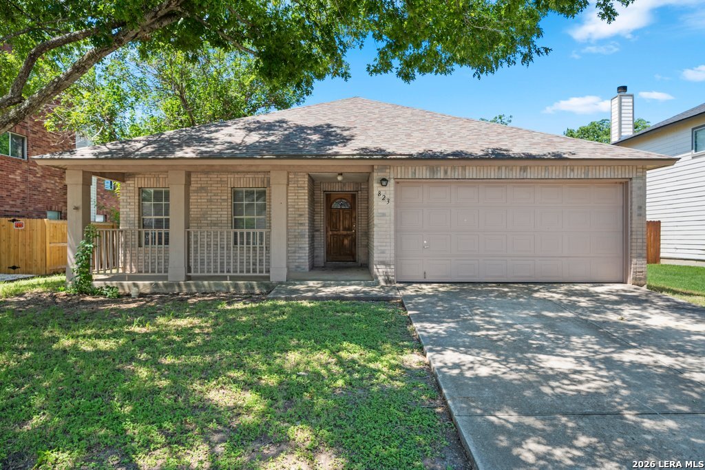 823 PINEHURST DR