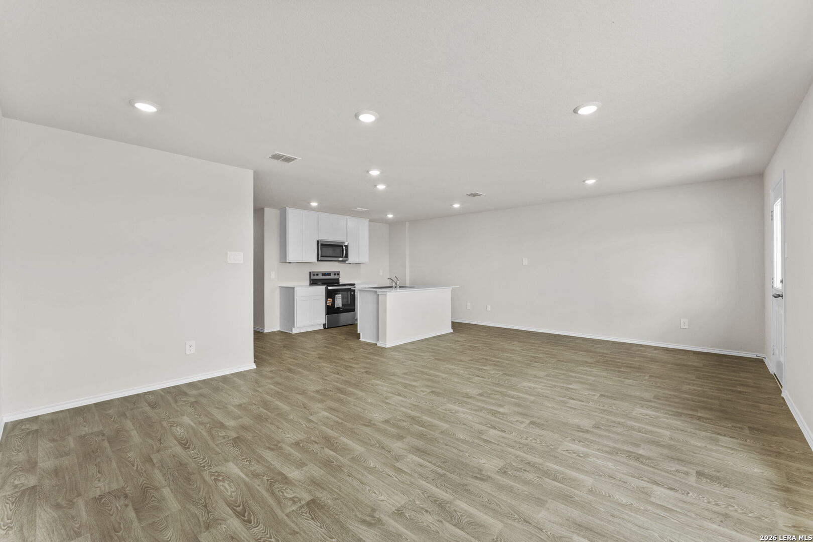 915 Prince Albert
