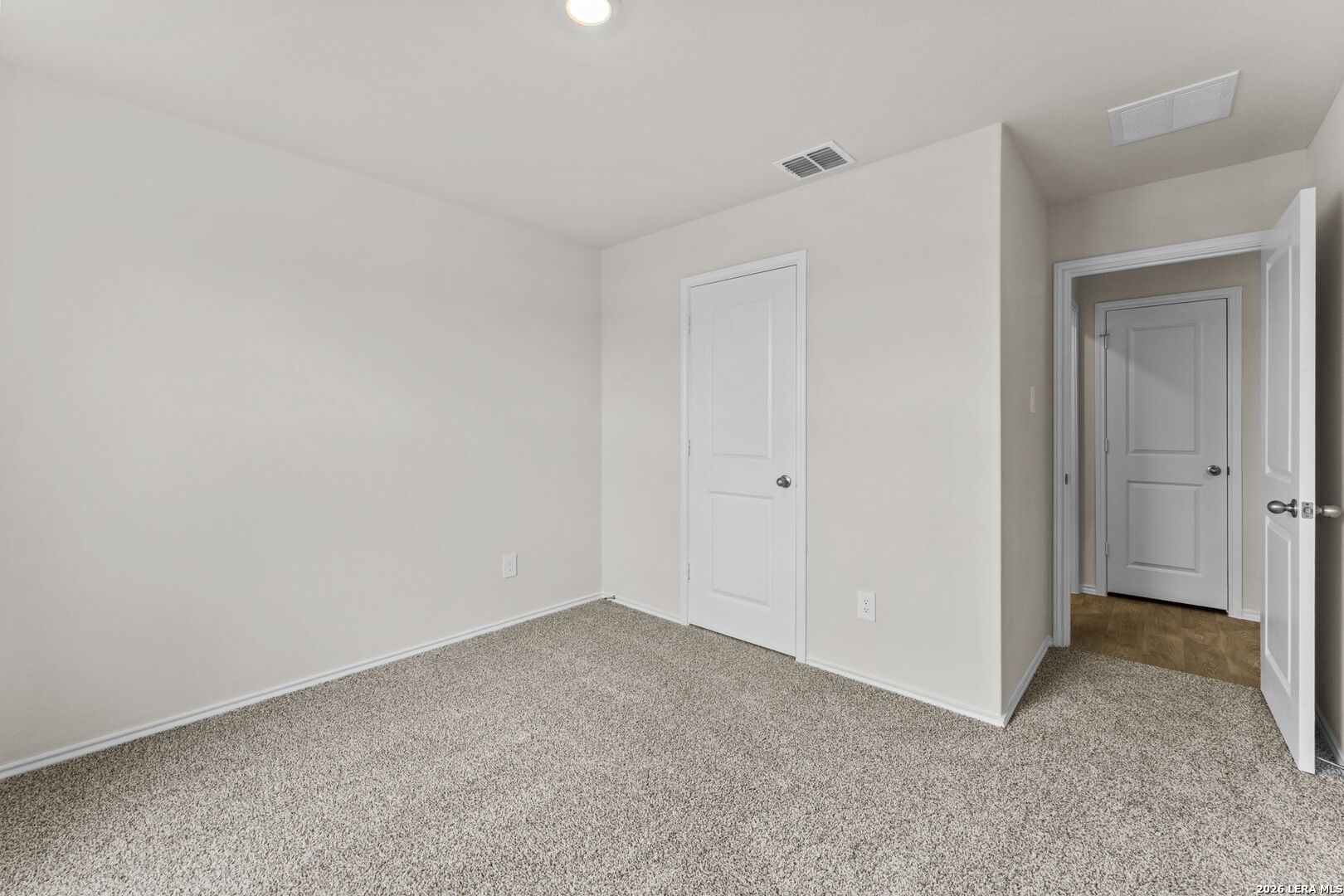 915 Prince Albert