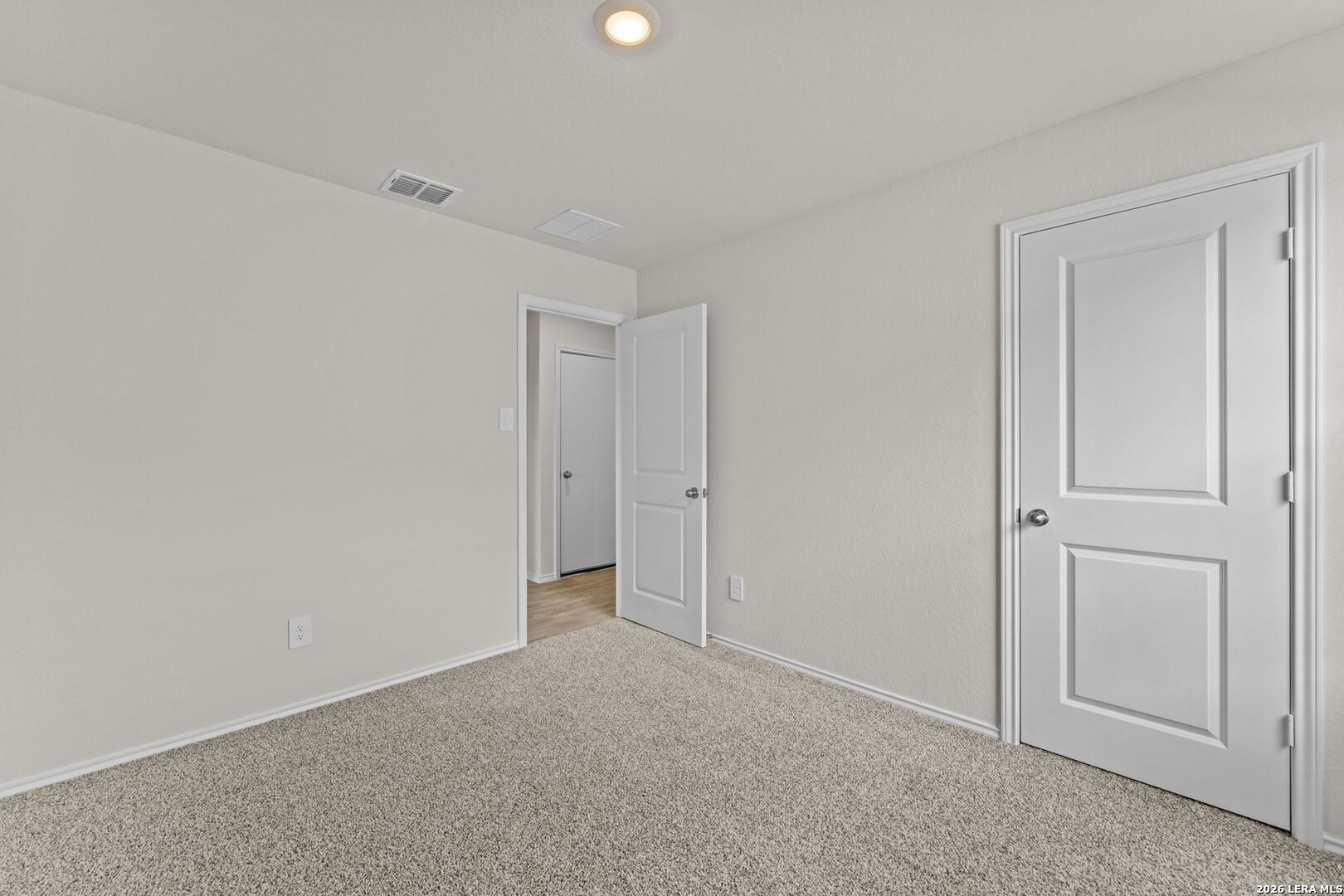 915 Prince Albert