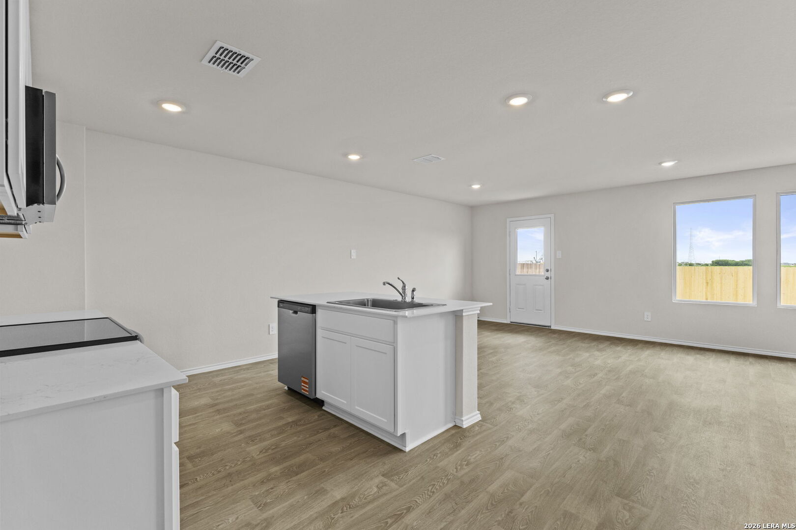 915 Prince Albert