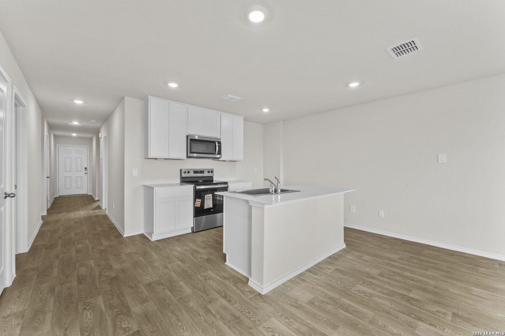 915 Prince Albert