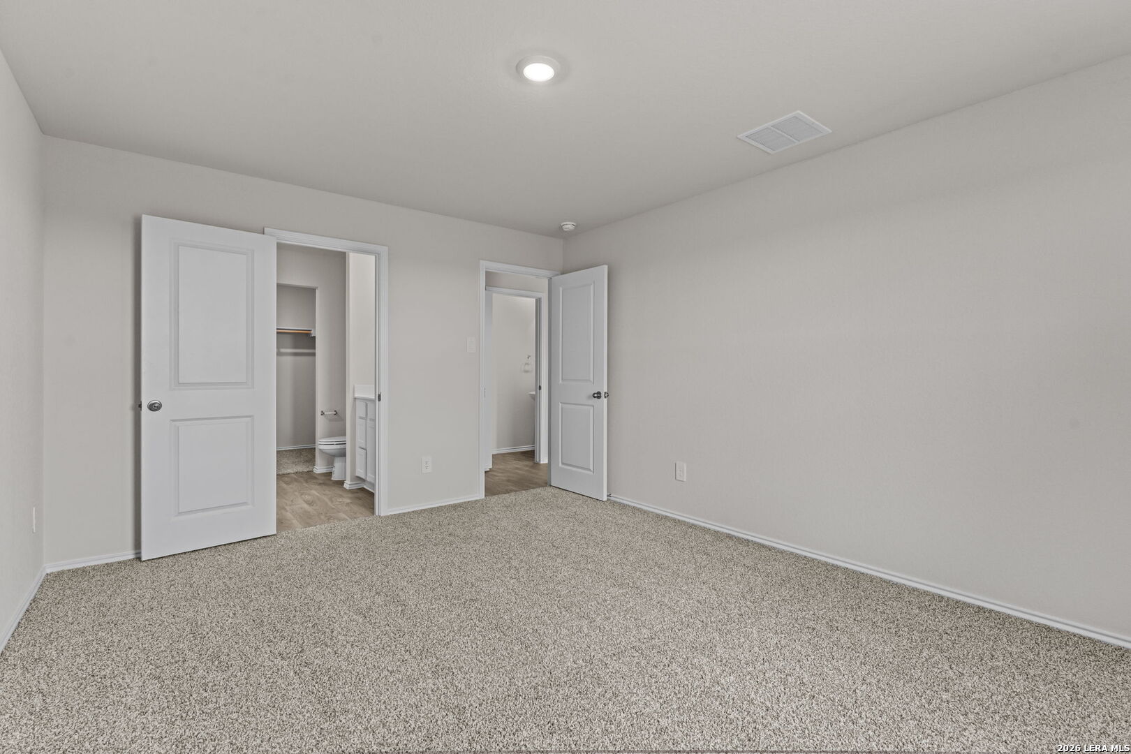 919 Prince Albert