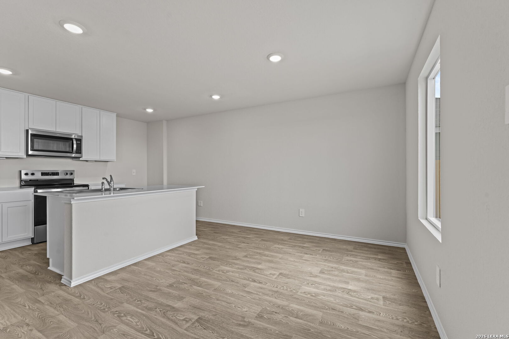 919 Prince Albert