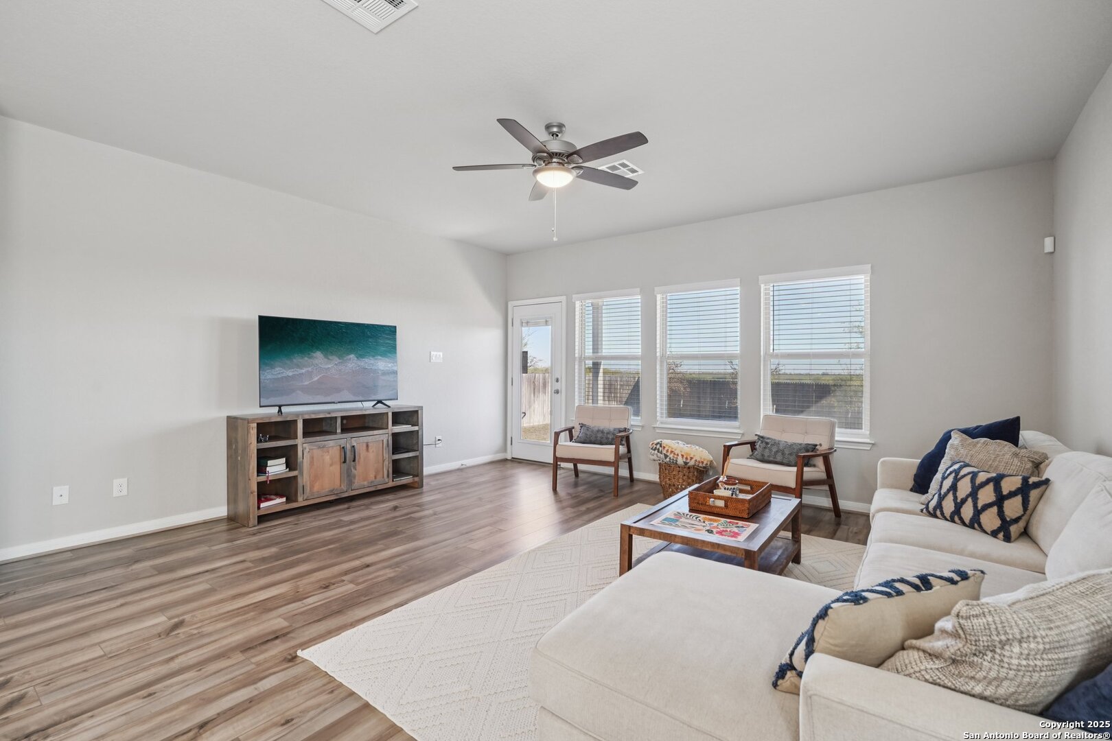 3311 Junction Bay