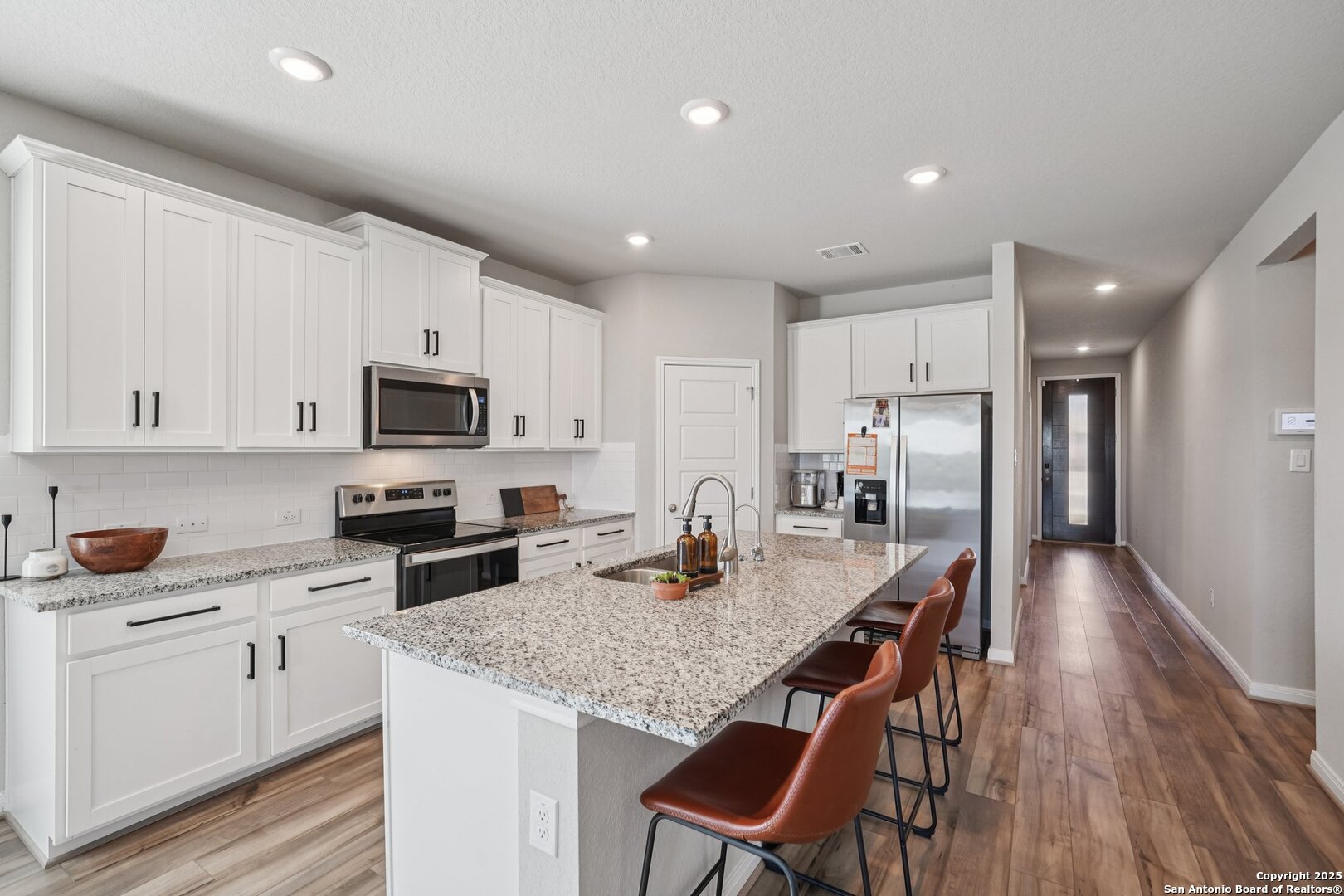 3311 Junction Bay