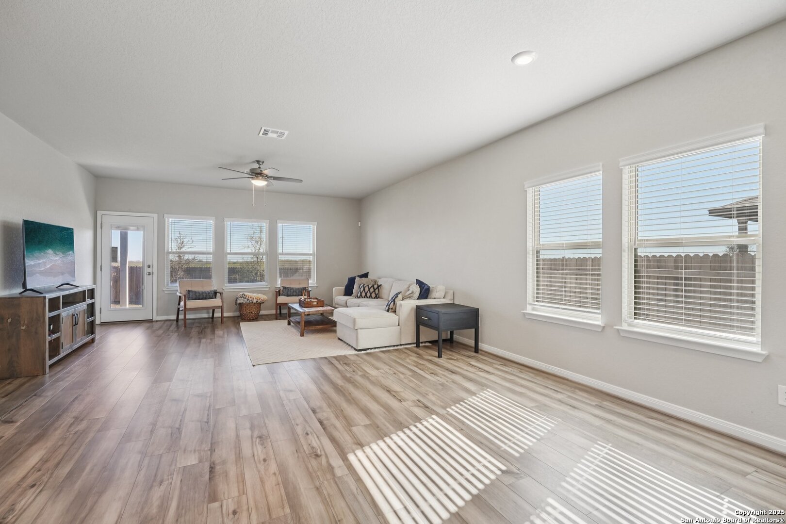 3311 Junction Bay