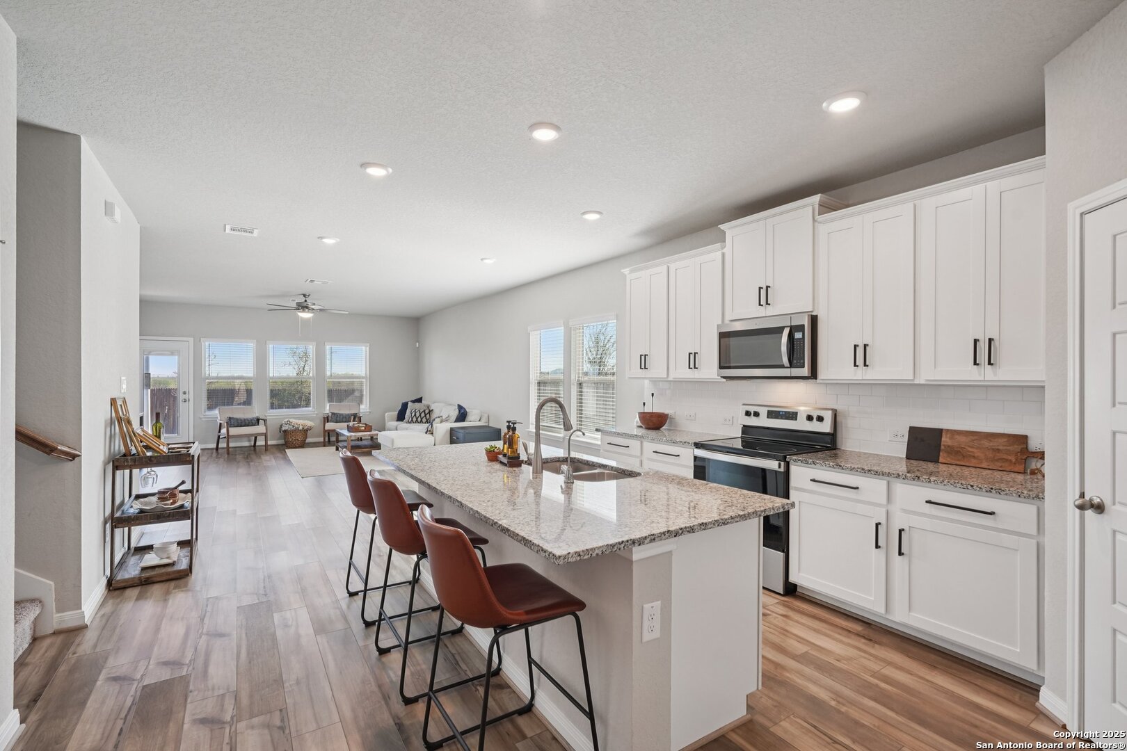 3311 Junction Bay