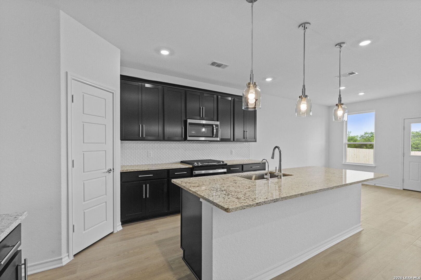 319 Nopal Ridge
