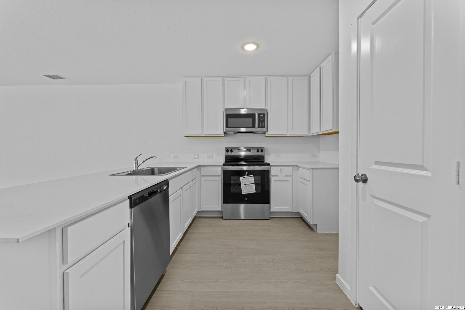2407 Vireo Way