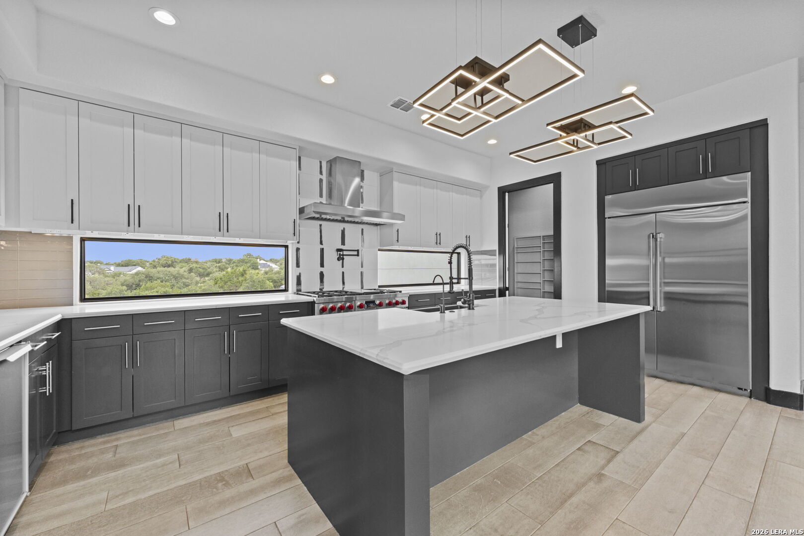 1347 BORDEAUX LN