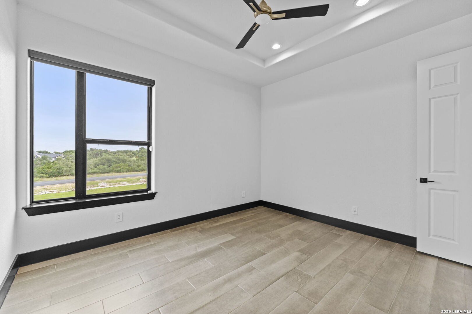 1347 BORDEAUX LN