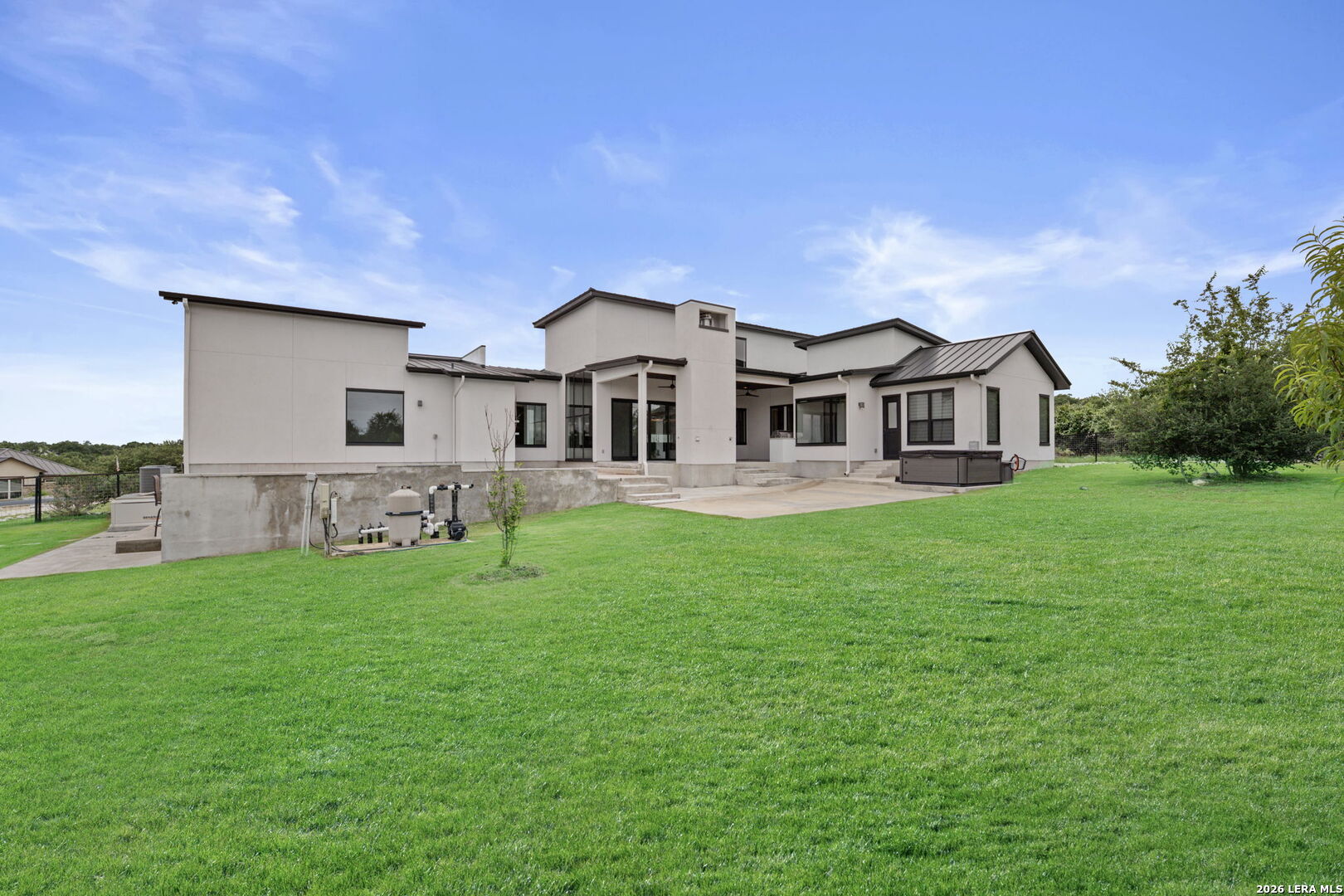 1347 BORDEAUX LN