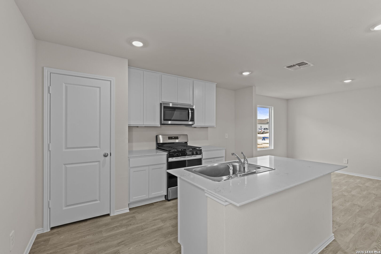 1235 Avery Ranch Dr