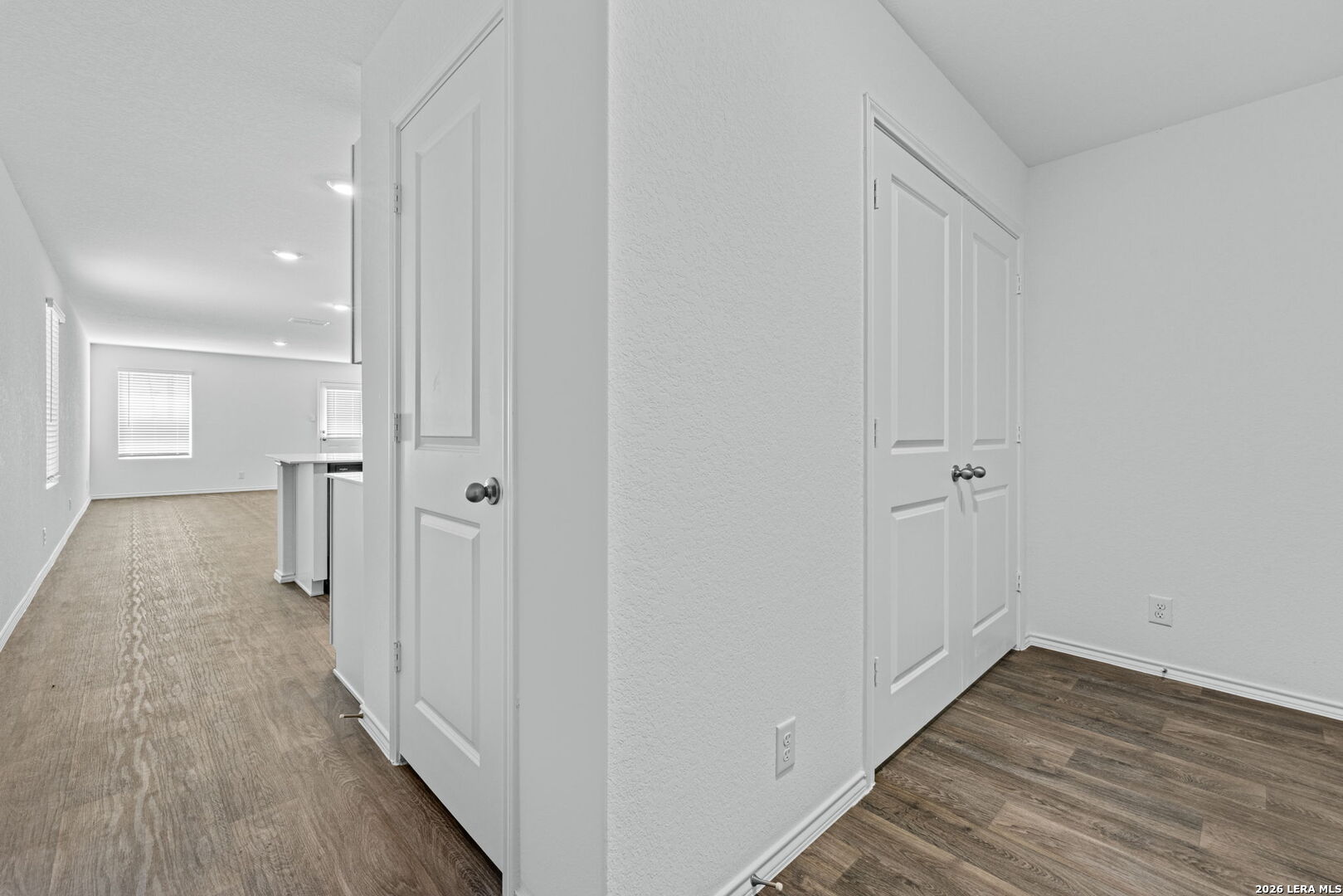 12544 Spoor Vly