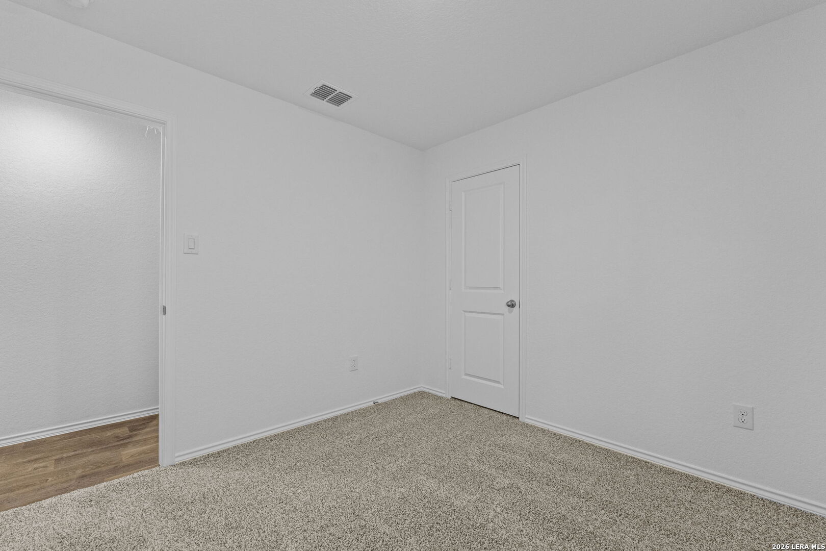 14715 Armstrong Fld