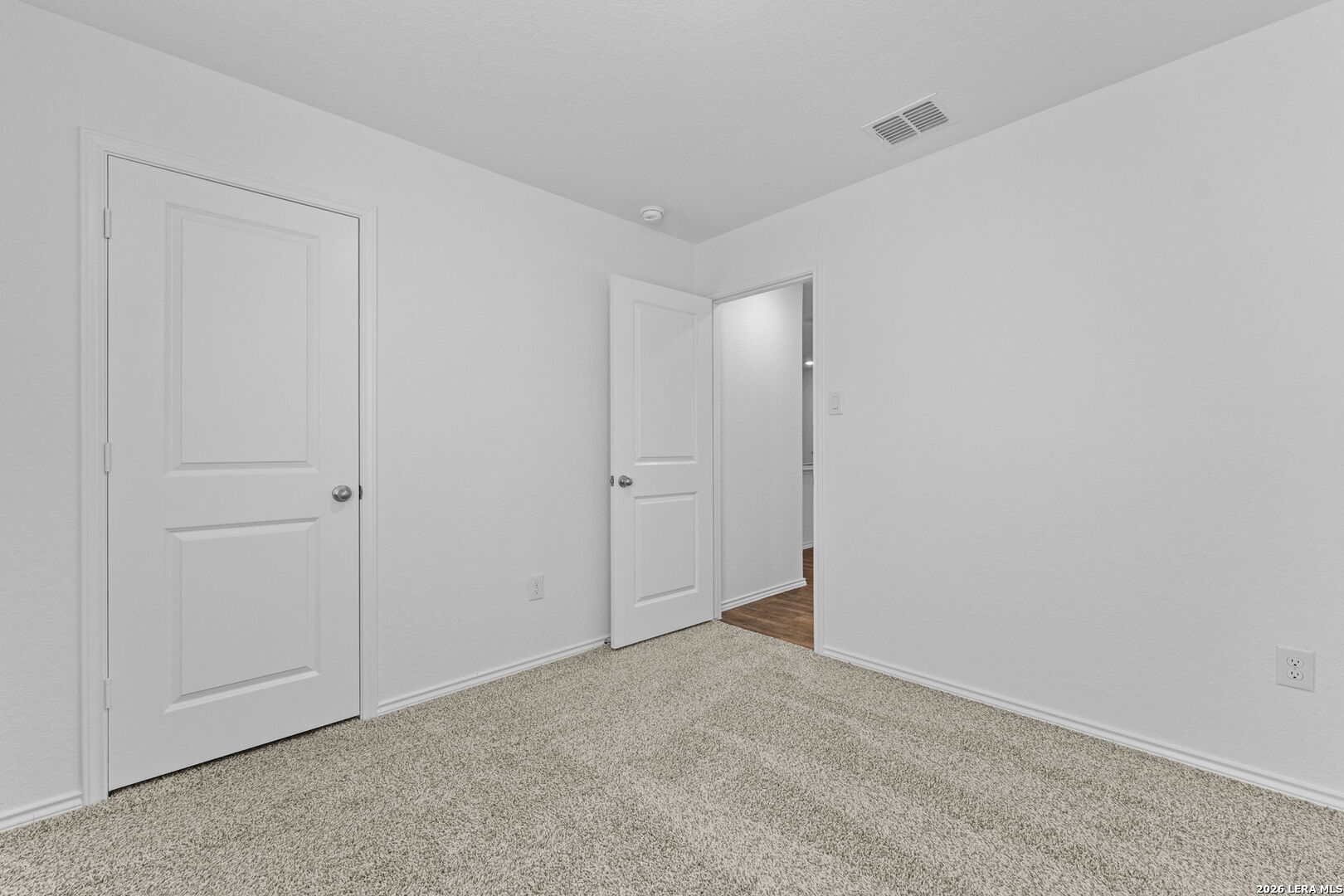 14715 Armstrong Fld