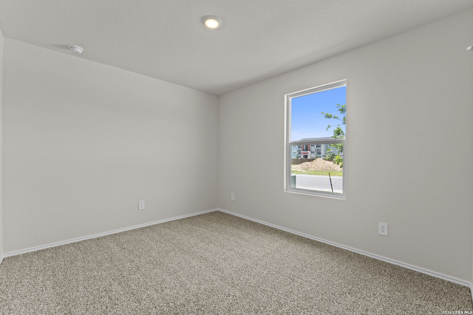 1061 Seedling Ln