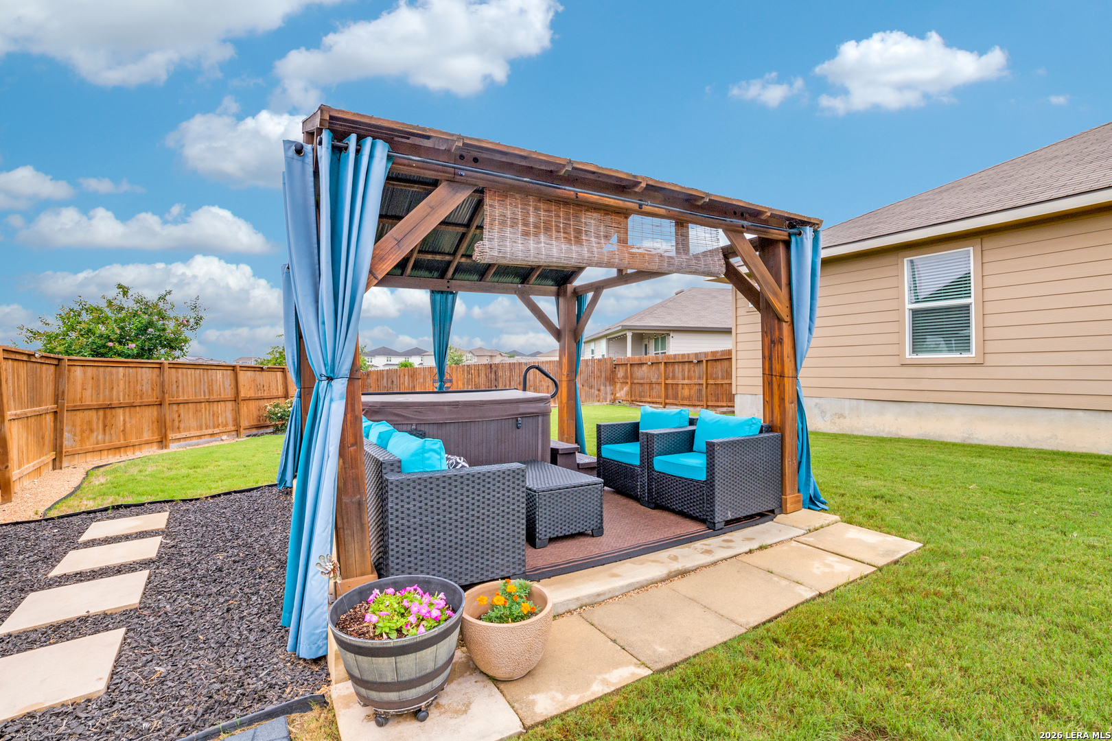 4003 FORT PALMER BLVD