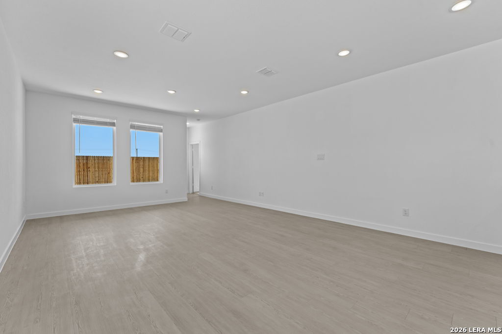 6866 Flores Rd