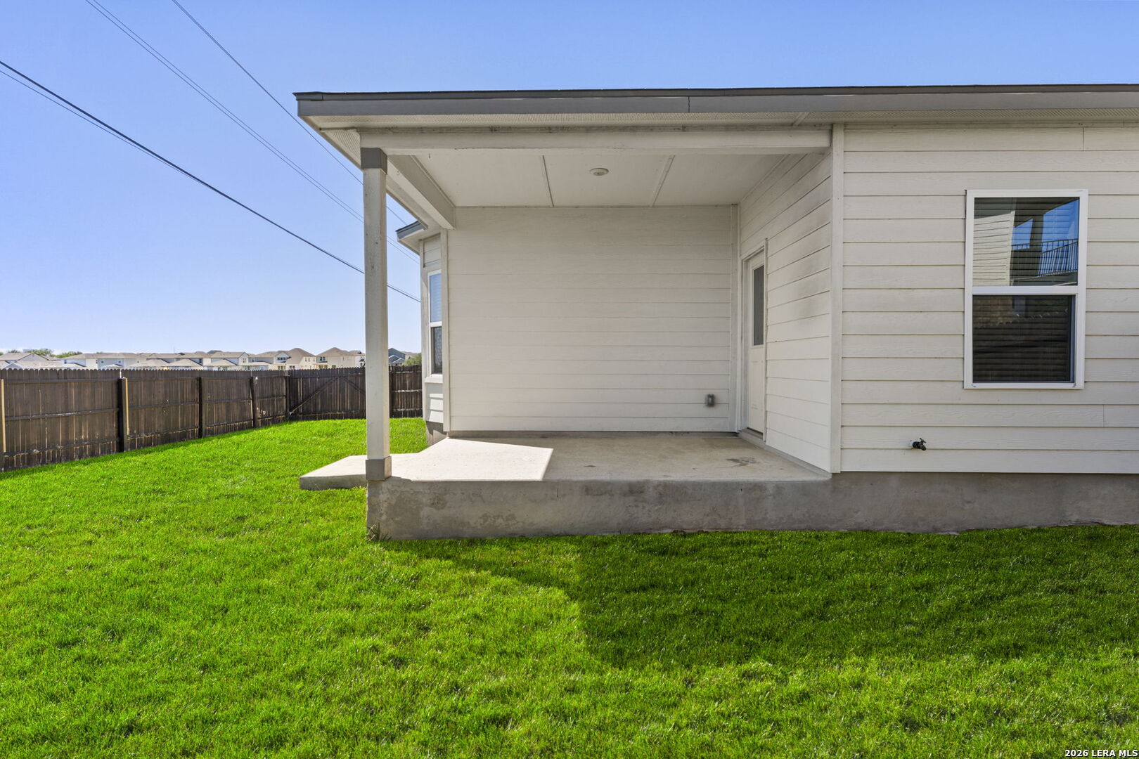 709 Farmers Dell