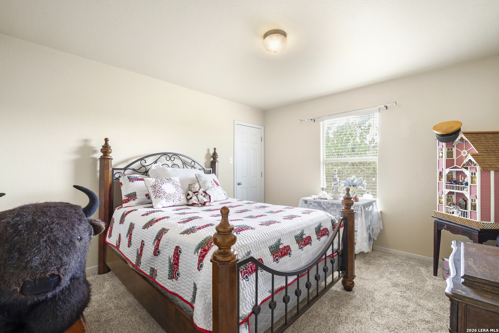 634 Kingbird Place