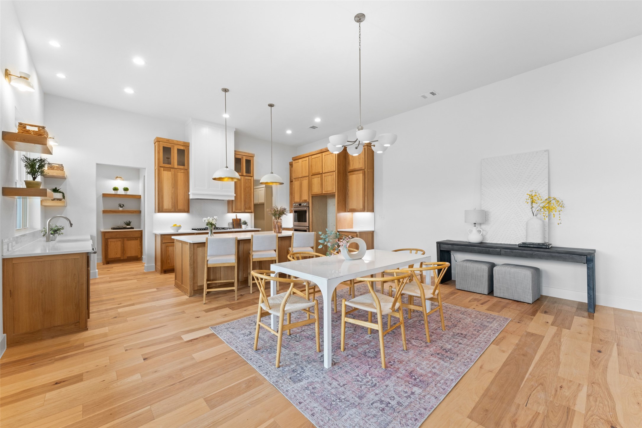 3031 Glen Oaks Drive