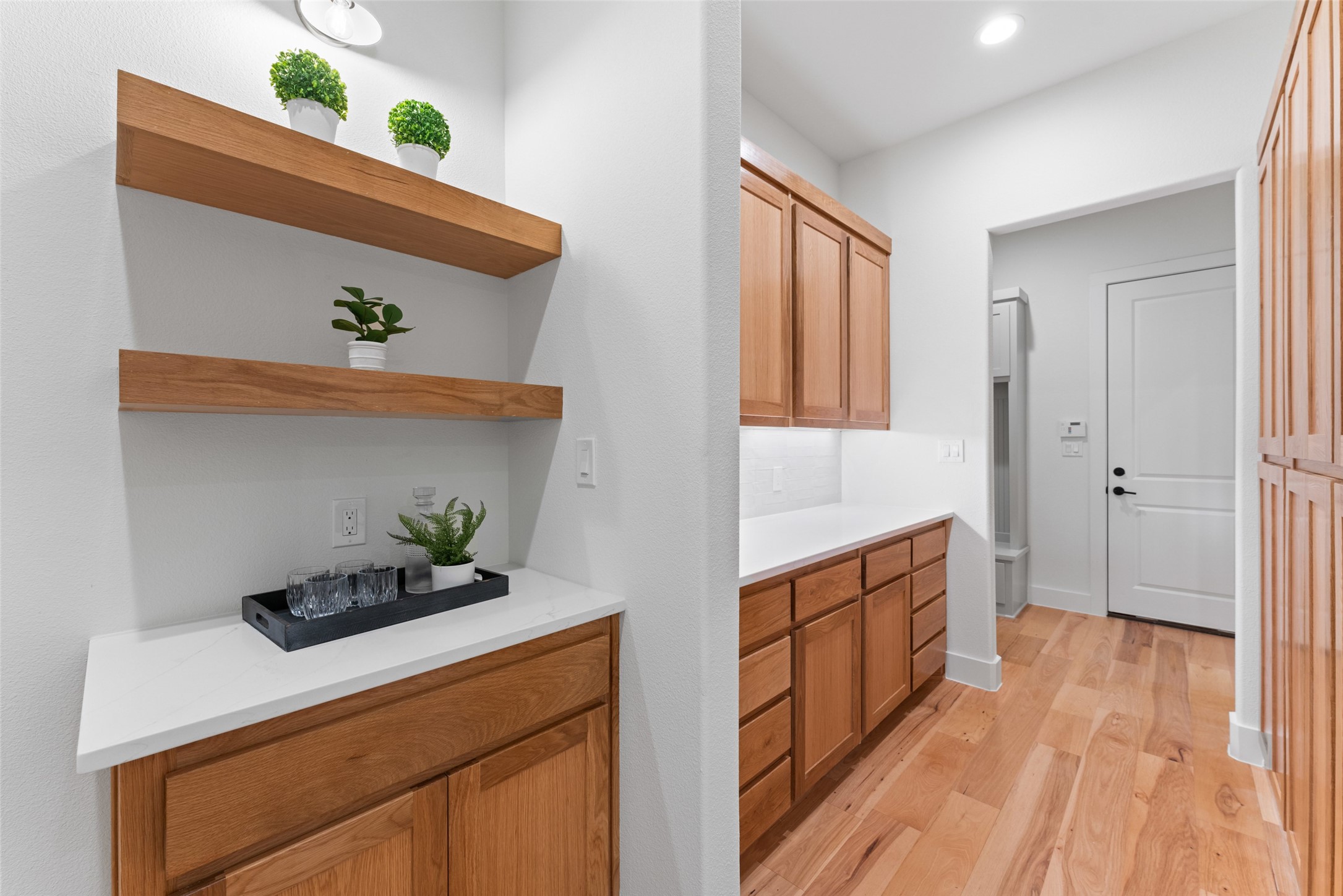 3031 Glen Oaks Drive