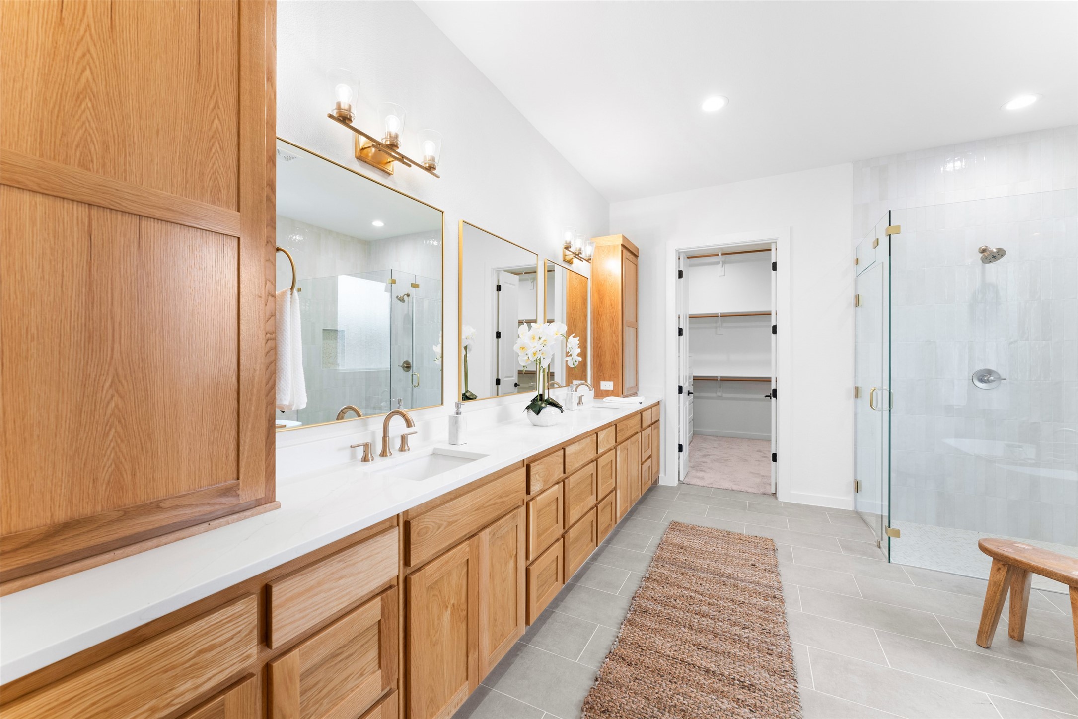 3031 Glen Oaks Drive