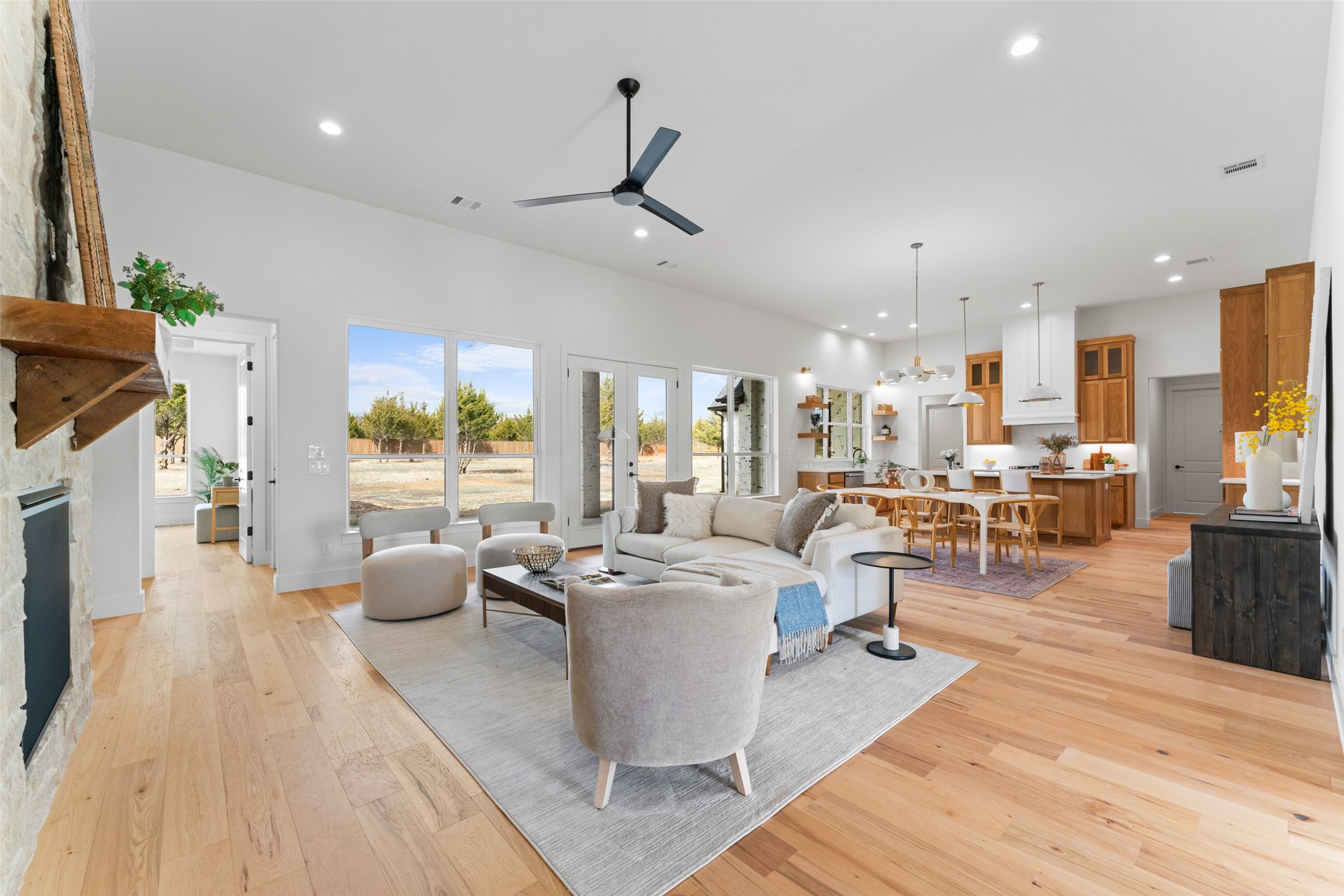 3031 Glen Oaks Drive