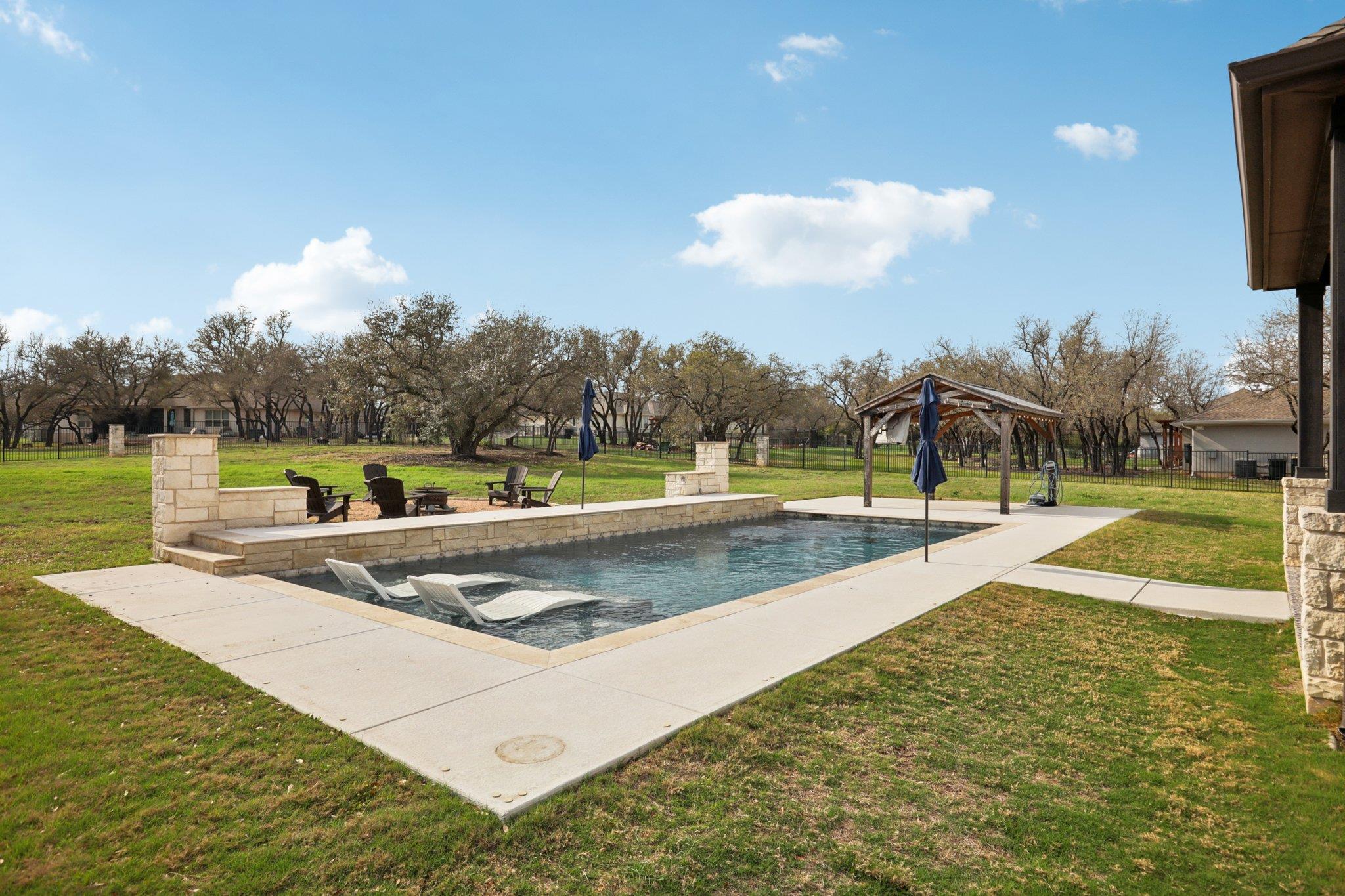 112 Red Mulberry WAY