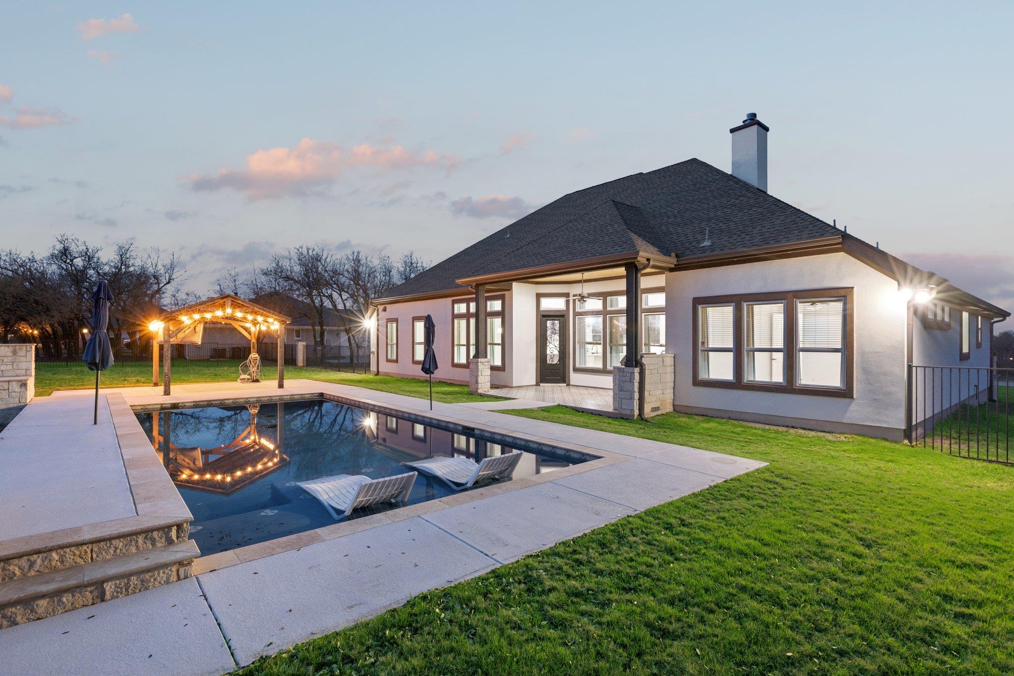 112 Red Mulberry WAY