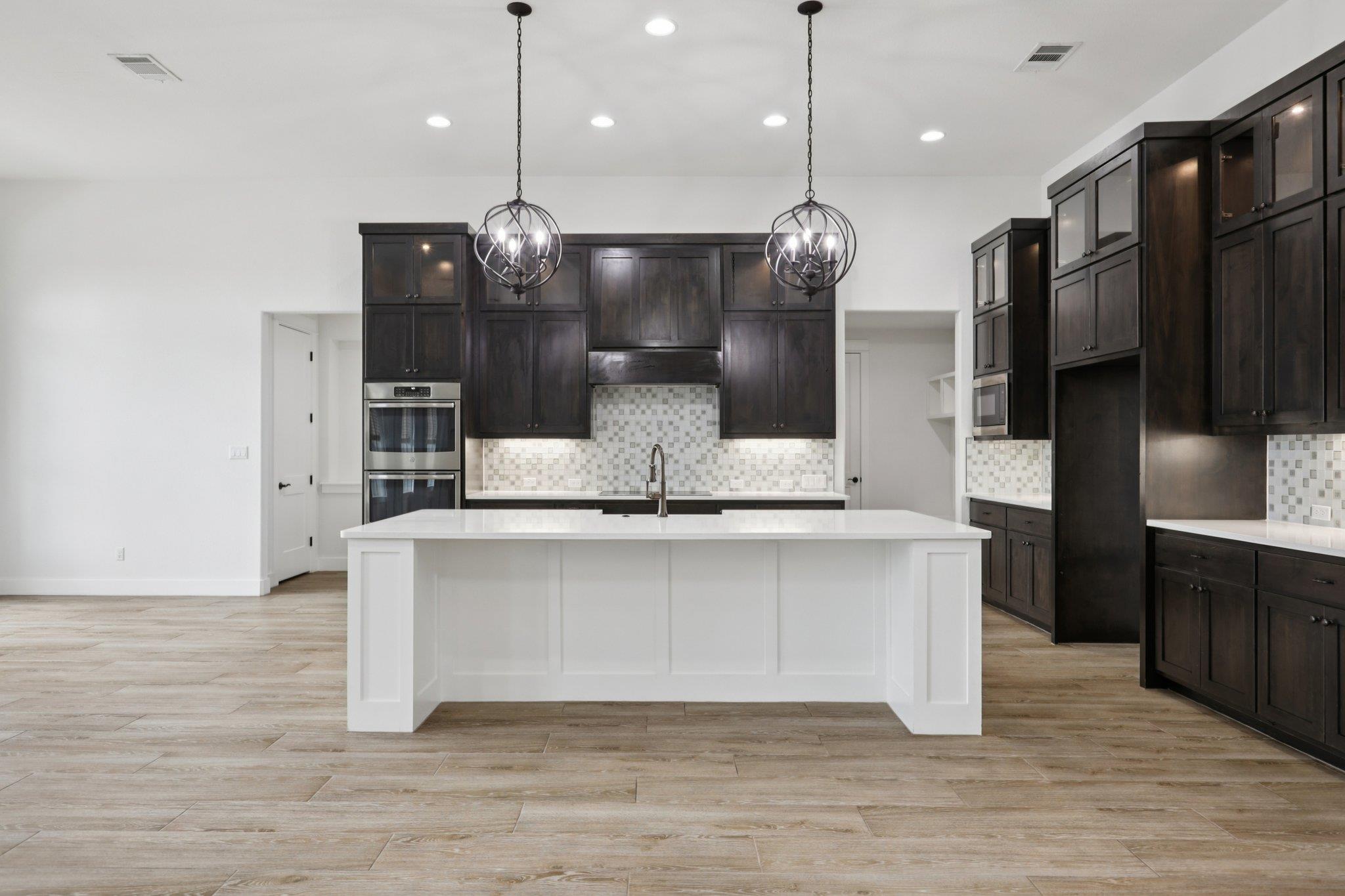 112 Red Mulberry WAY