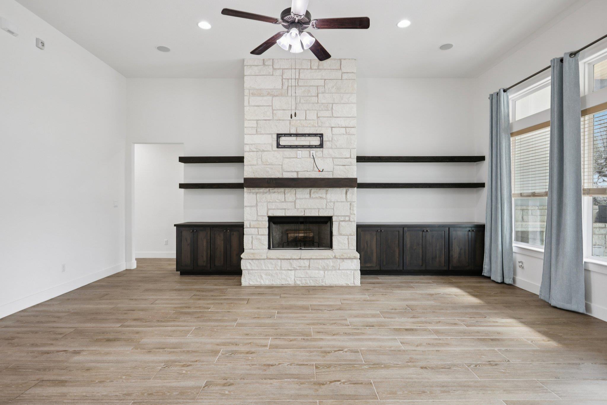 112 Red Mulberry WAY