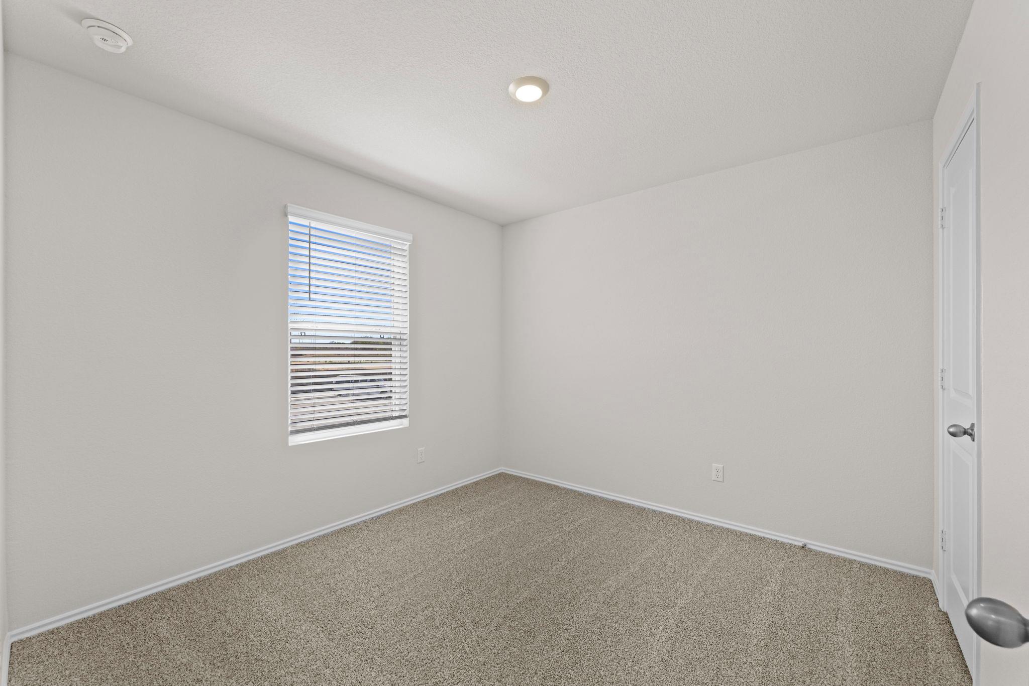 129 Varner WAY