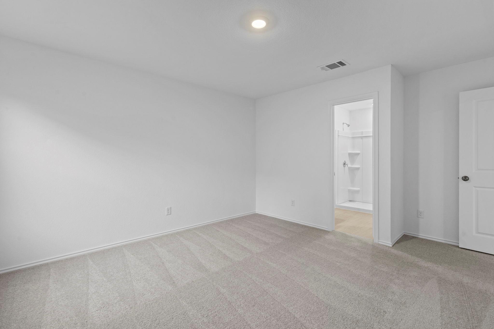 746 Bobby Lou LN