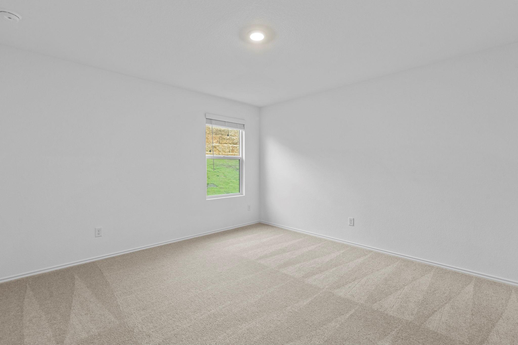 746 Bobby Lou LN