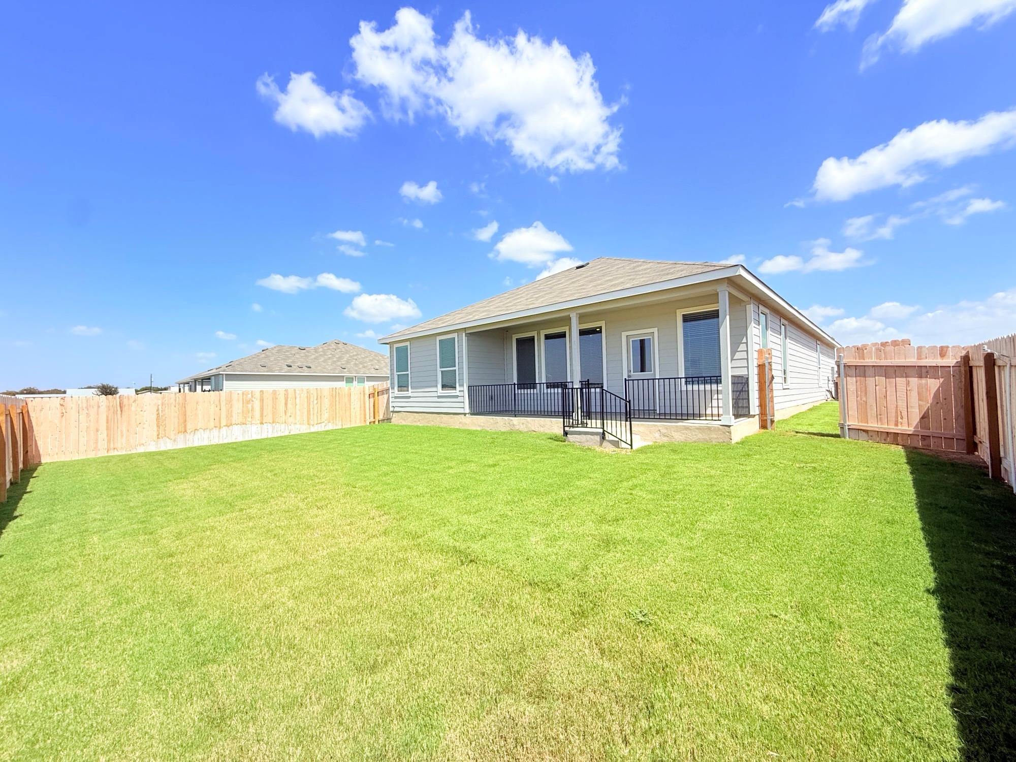 514 Heritage Groves RD