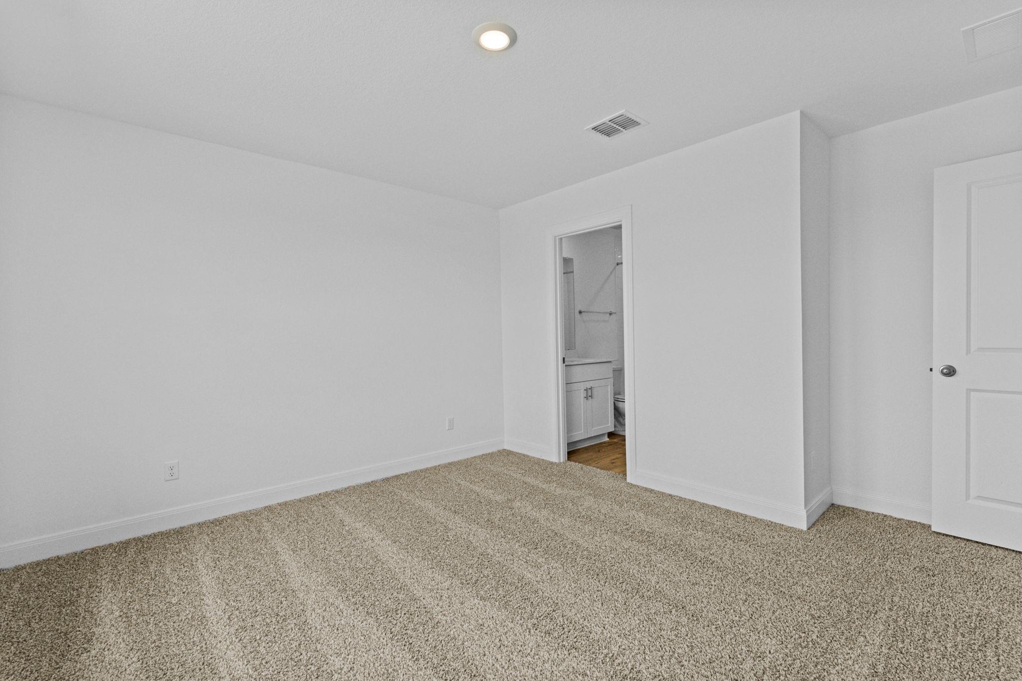 119 Union Pacific DR