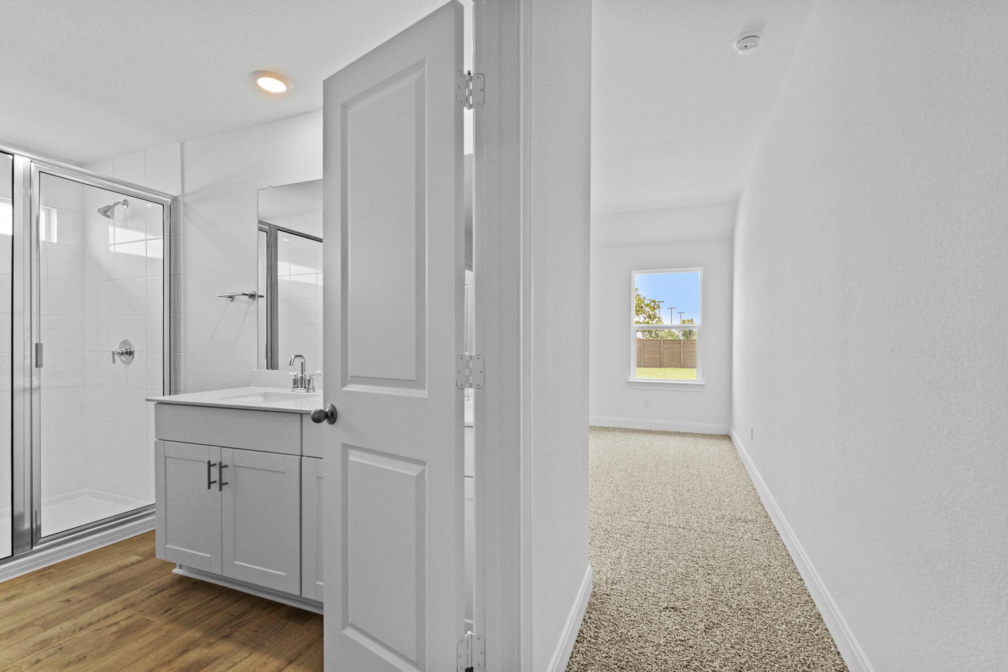 119 Union Pacific DR