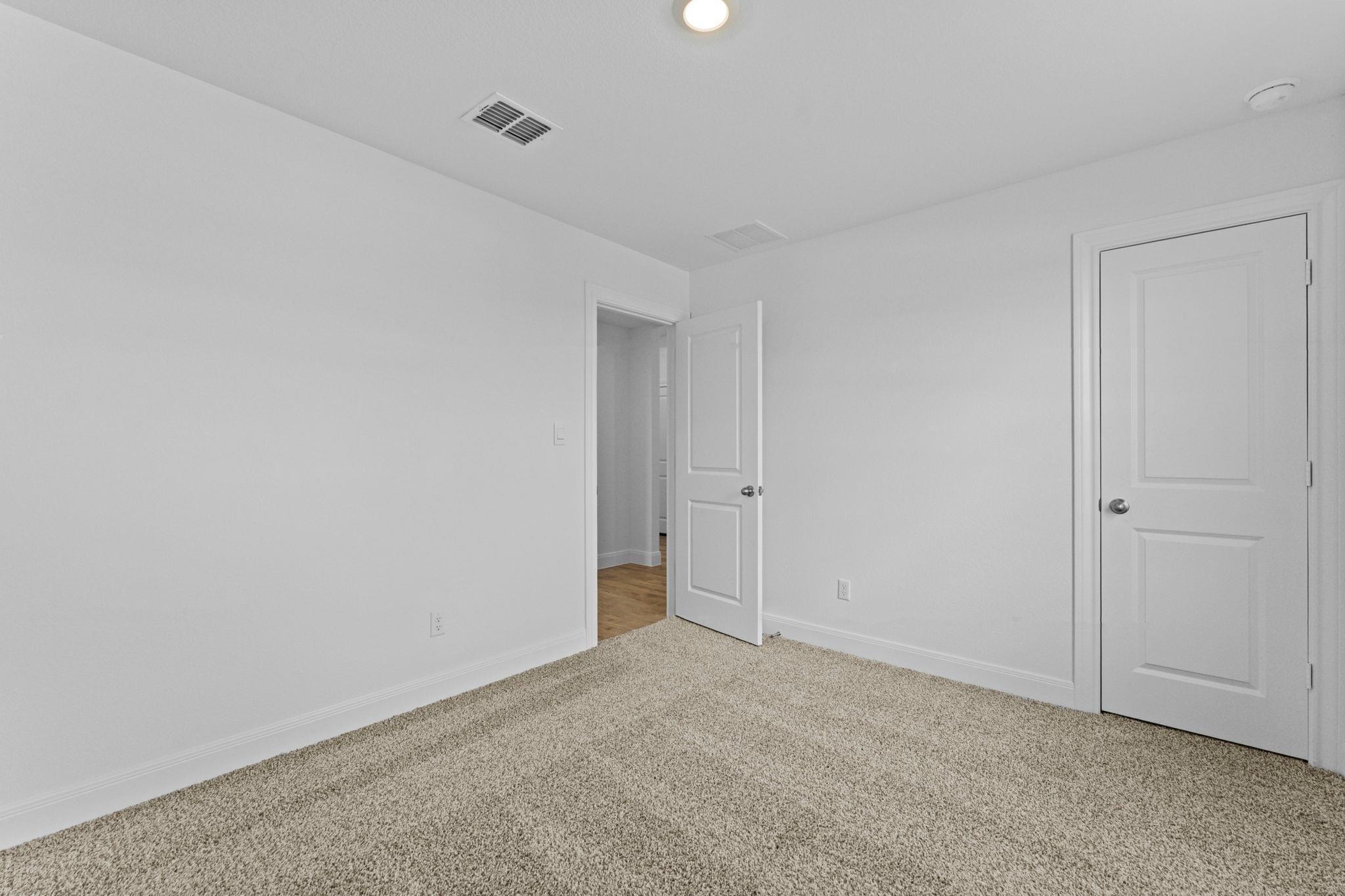 119 Union Pacific DR