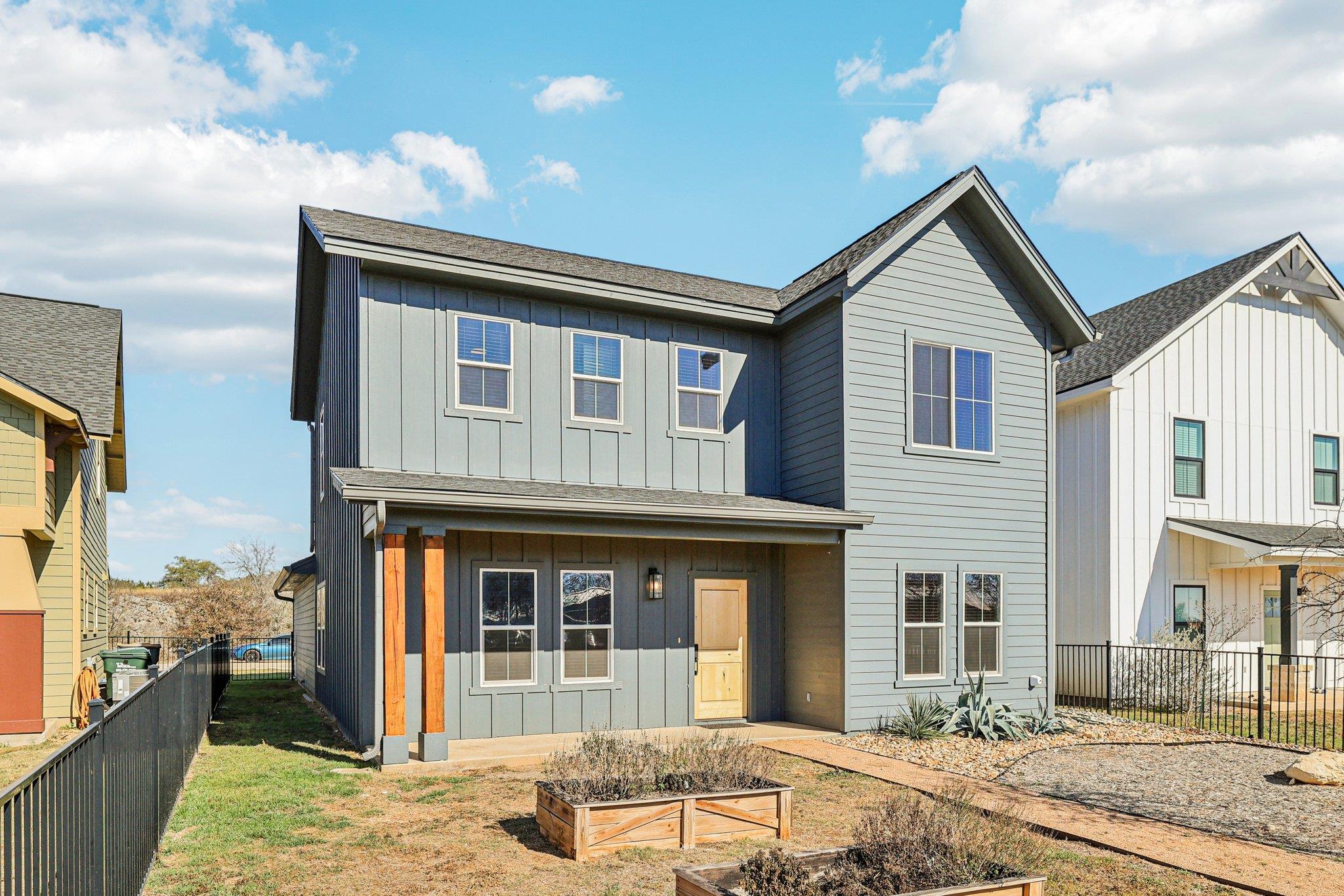 418 Stagecoach Trl. TRL