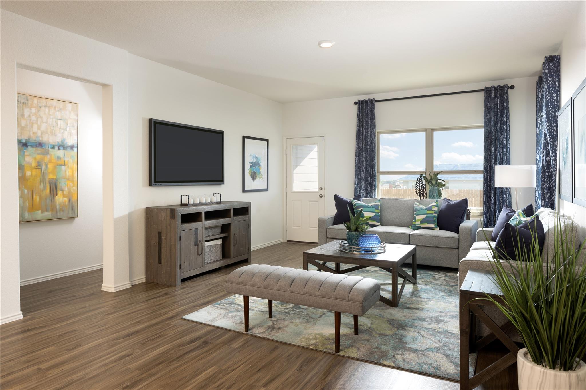 1503 Roaming Oak BND