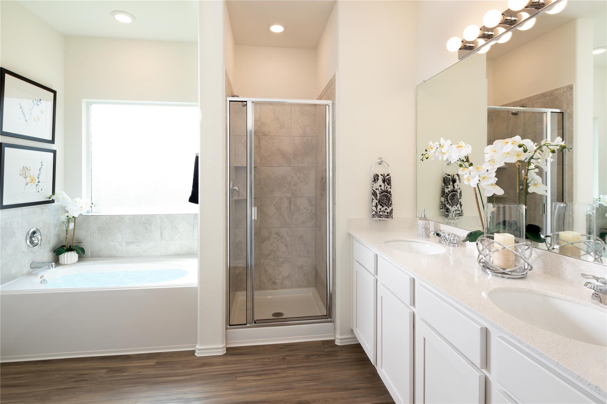 17806 Indigo Bunting LN