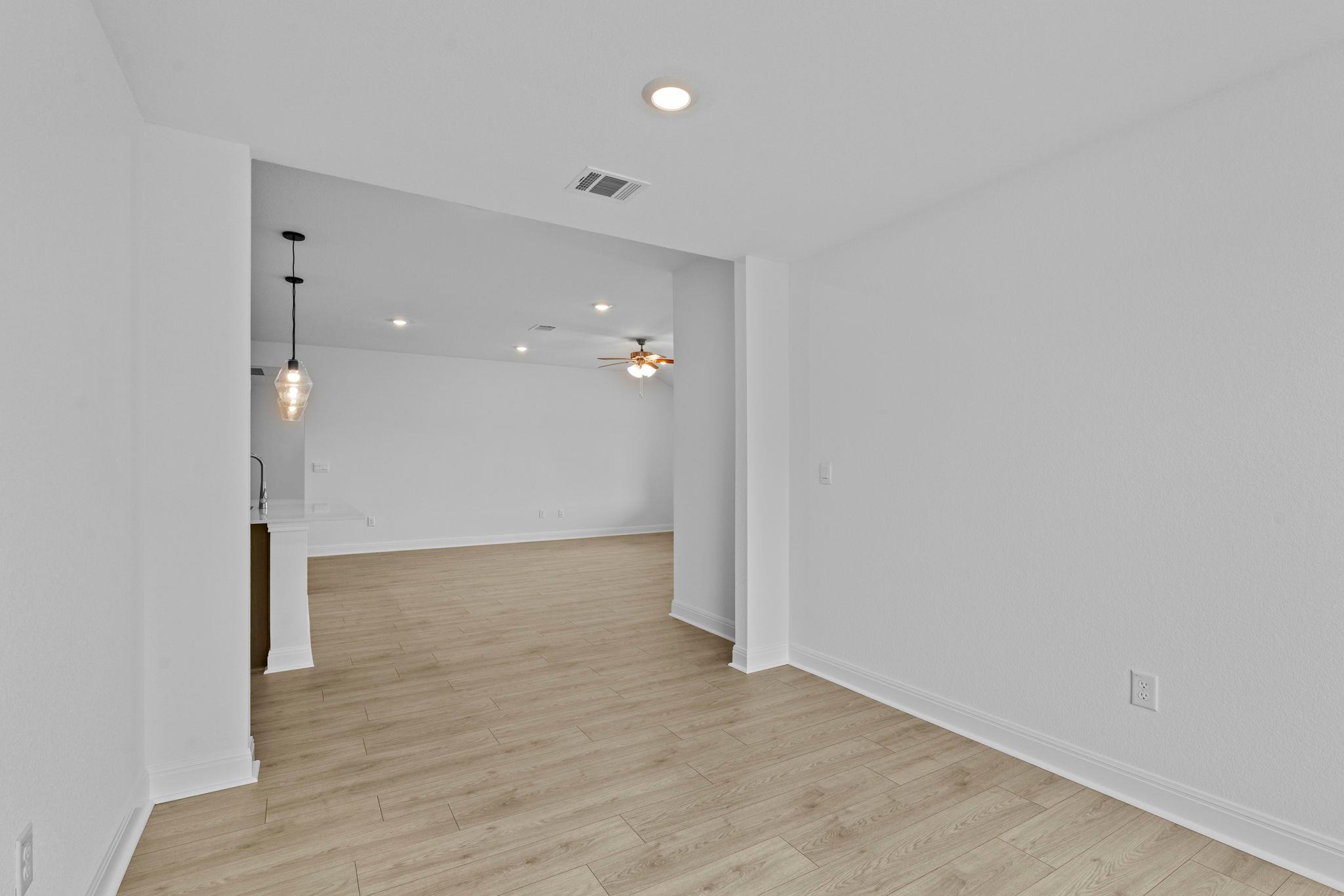 252 Rivers Edge DR